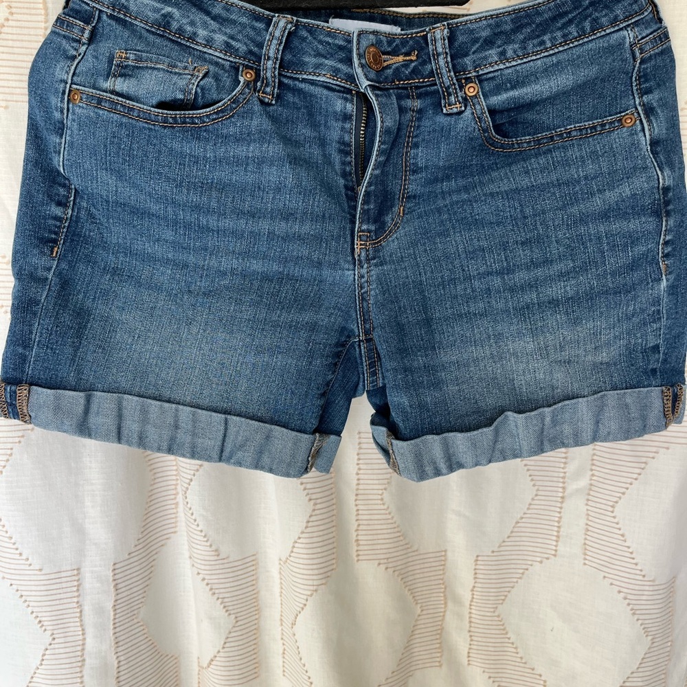 Sonoma Blue Jean Shorts with Rolled Cuff and Medium Wash